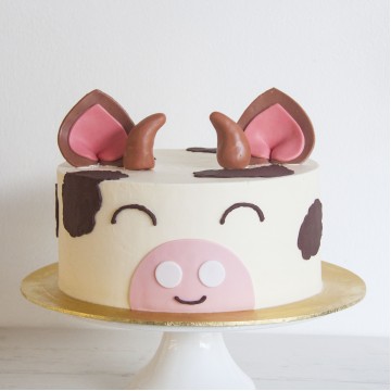 Animal Cake - Curly the Cow