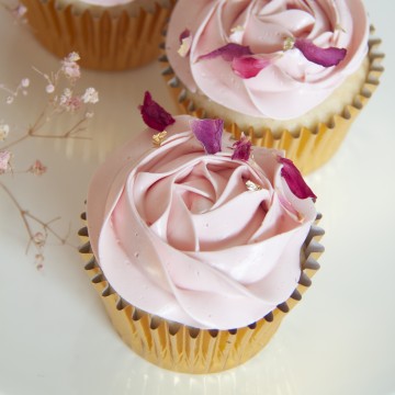 Lychee Rose Cupcake (6s)